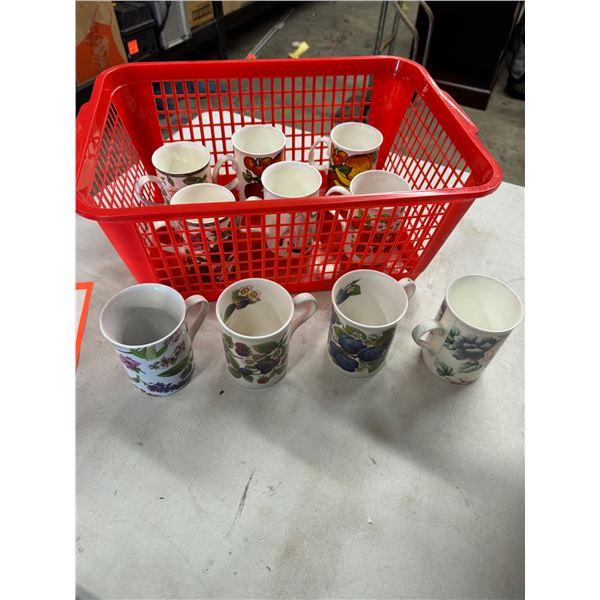 Bone China, tea cups lot