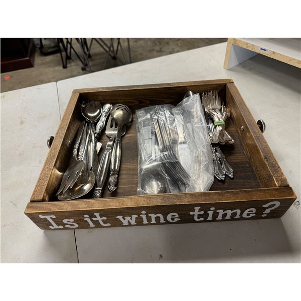 Tray of silverware