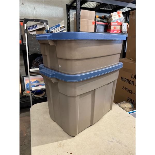 Rubbermaid roughneck totes