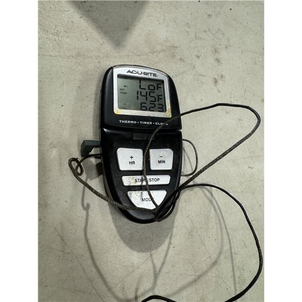 Accurate Thermo timer clock