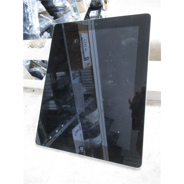 iPAD 2 9.7  3G CORTEX A5 16gb FLASH  AVEC CABLE DE CHARGE