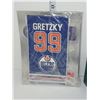 Image 2 : Edmonton Oilers Honour Wayne Gretzky Prgram with Pennant