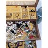 Image 3 : Jewellery Box with Contents | On Choice