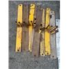Image 1 : Fence base plates - not fence