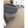 Image 1 : 3 Tires