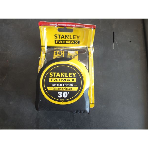 Stanley Fat Max 30ft Tape Measure