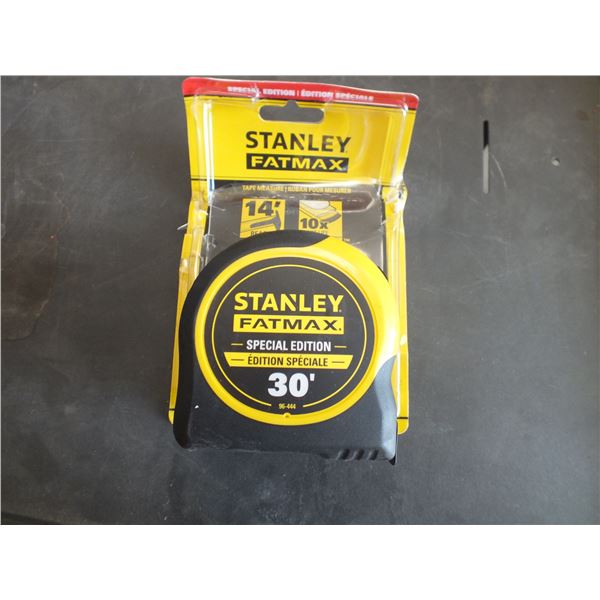 Stanley Fat Max 30ft Tape Measure