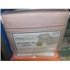 Image 1 : Pink Queen Sized Sheet Set
