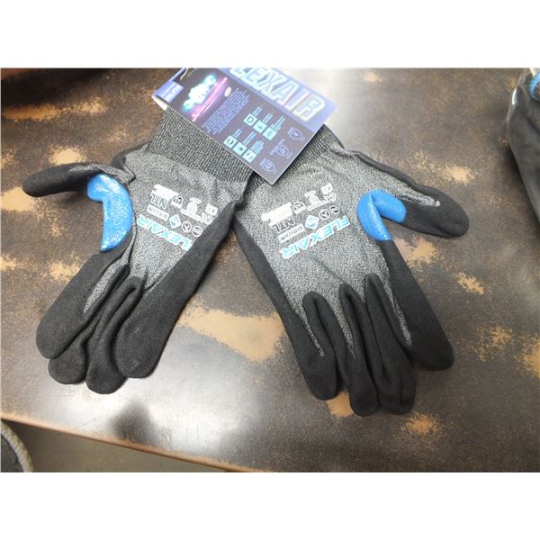 12 Pair Of XXL Flex Air Gloves