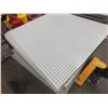 Image 1 : Pallet Of Peg Board
