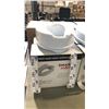Image 2 : 2 TOILET SEAT RAISERS WITHOUT LID 6" TS-6