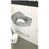 Image 2 : 2 TOILET SEAT RAISERS WITHOUT LID 4" TS-4