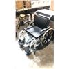 Image 2 : 3-IN-1 ALUMINUM TRANSPORT, COMMODE AND SHOWER WHEELCHAIR (HEAVY DUTY) SM07LF-18