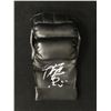 Image 1 : KAZUSHI SAKURABO SIGNED UFC FIGHT GLOVE (GCG HOLO)