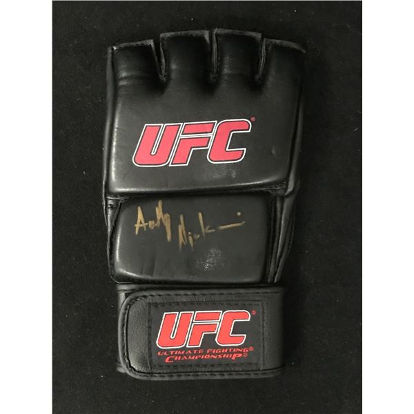 ANTHONY NJOKUANI SIGNED UFC FIGHT GLOVE (GCG HOLO)