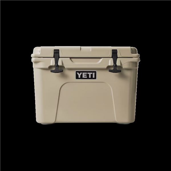Yeti Tundra 35 - Desert Tan