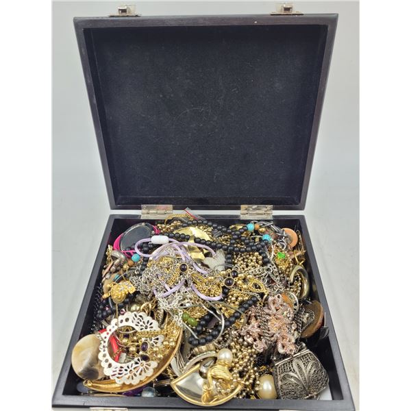 Costume Jewelry Lot