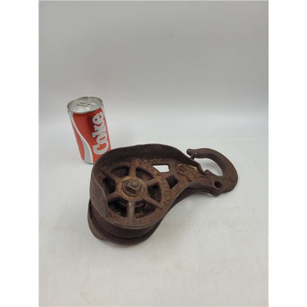 Vintage FE Myers & Bro. Co. Hay Trolley/Pulley Made in Ashland, Ohio USA