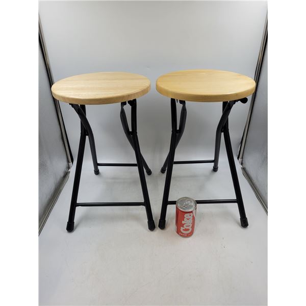 Round Folding Stools