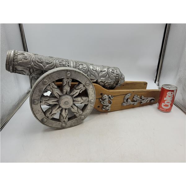 Vintage Cast Aluminum Canon Décor