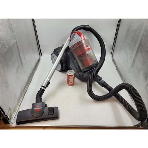Bissell Clean View Multi Cyclonic Vacuum (working)