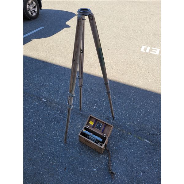 Vintage Sokkisha Telescope Set