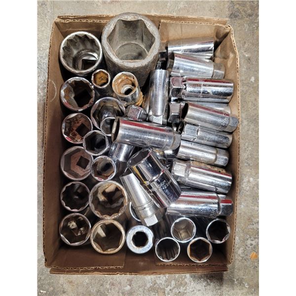 Socket Lot