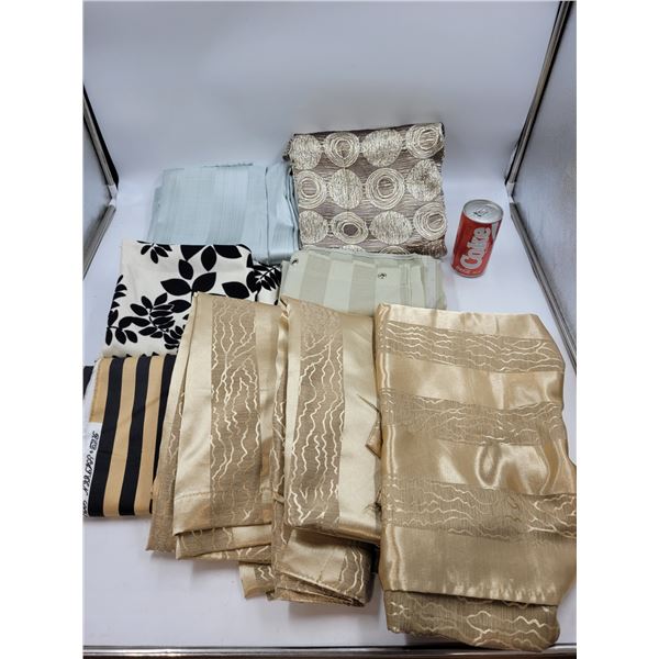 Curtain and Drape Lot