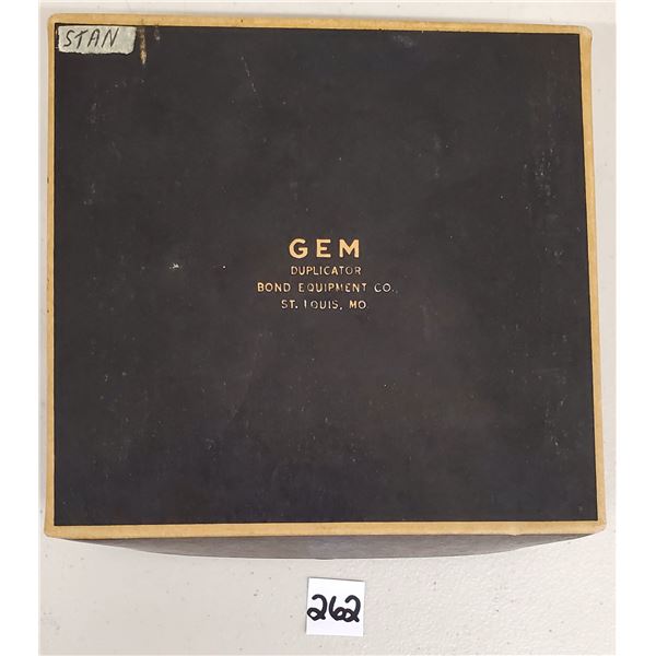 The "Gem" Postcard Duplicator in the Box