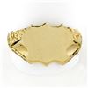 Image 1 : Men's Vintage 14K Yellow Gold Engraveable Shield Center Etched Shank Signet Ring