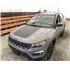 Image 4 : C6F --  2019 JEEP COMPASS GREY 127901 KMS