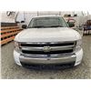Image 6 : F6A --  2008 CHEVROLET SILVERADO LT 4X4 WHITE 256684 KMS