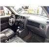 Image 38 : C6 --  2015 JEEP PATRIOT BLACK 152679 KMS