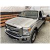 Image 4 : C6E --  2014 FORD F350 SUPER DUTY SILVER 231674 KMS
