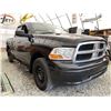 Image 8 : A12K --  2011 DODGE RAM 1500 BLACK 386147 KMS