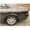 Image 25 : A10 --  2005 LINCOLN LS GREY 198704 KMS  "NO RESERVE"