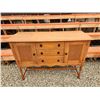 Image 2 : 500-- ANTIQUE BUFFET HUTCH