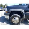 Image 25 : F6B --  2002 CHEVROLET SILVERADO 3500HD BLACK 162668 KMS