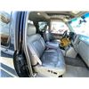 Image 37 : F6B --  2002 CHEVROLET SILVERADO 3500HD BLACK 162668 KMS