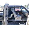 Image 38 : F6B --  2002 CHEVROLET SILVERADO 3500HD BLACK 162668 KMS