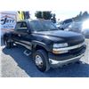Image 9 : F6B --  2002 CHEVROLET SILVERADO 3500HD BLACK 162668 KMS