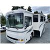 Image 3 : 0B --  2001 FLEETWOOD EXPEDITION MOTORHOME 34.6FT WHITE 53613 MILES
