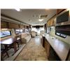 Image 45 : 0B --  2001 FLEETWOOD EXPEDITION MOTORHOME 34.6FT WHITE 53613 MILES