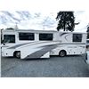 Image 4 : 0B --  2001 FLEETWOOD EXPEDITION MOTORHOME 34.6FT WHITE 53613 MILES