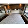 Image 54 : 0B --  2001 FLEETWOOD EXPEDITION MOTORHOME 34.6FT WHITE 53613 MILES