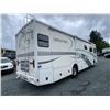 Image 56 : 0B --  2001 FLEETWOOD EXPEDITION MOTORHOME 34.6FT WHITE 53613 MILES