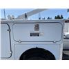 Image 36 : 0G --  2002 FORD F-550 SUPER DUTY BUCKET TRUCK WHITE 36,917 KMS