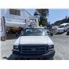 Image 7 : 0G --  2002 FORD F-550 SUPER DUTY BUCKET TRUCK WHITE 36,917 KMS