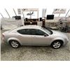 Image 12 : A9 --  2009 DODGE AVENGER SXT SILVER 233404 KMS