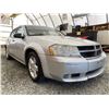 Image 8 : A9 --  2009 DODGE AVENGER SXT SILVER 233404 KMS